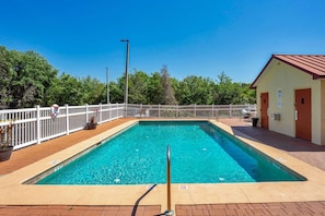 Outdoor pool, open 9 AM to 9 PM, sun loungers