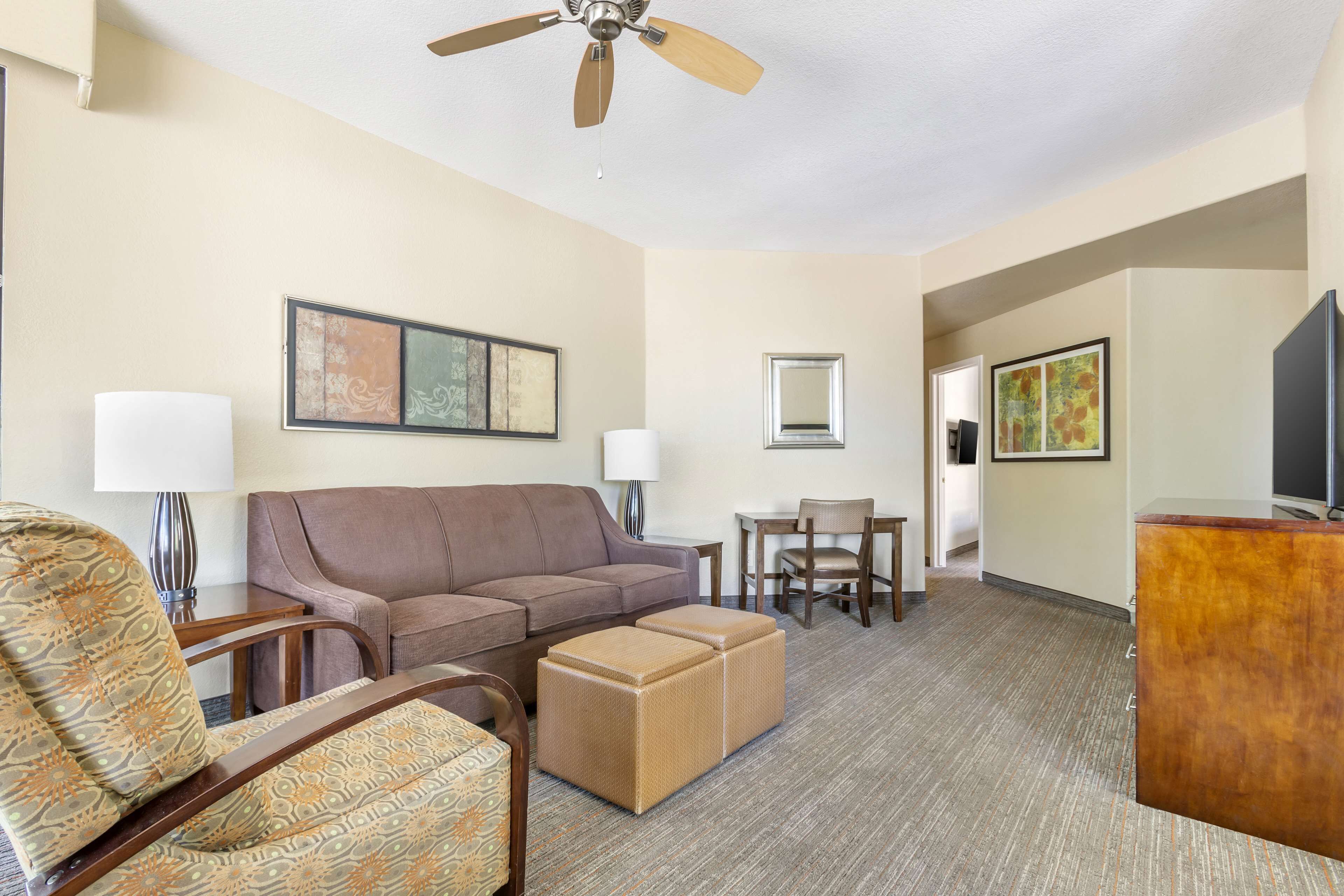 1 bedroom, in-room safe, desk, iron/ironing board