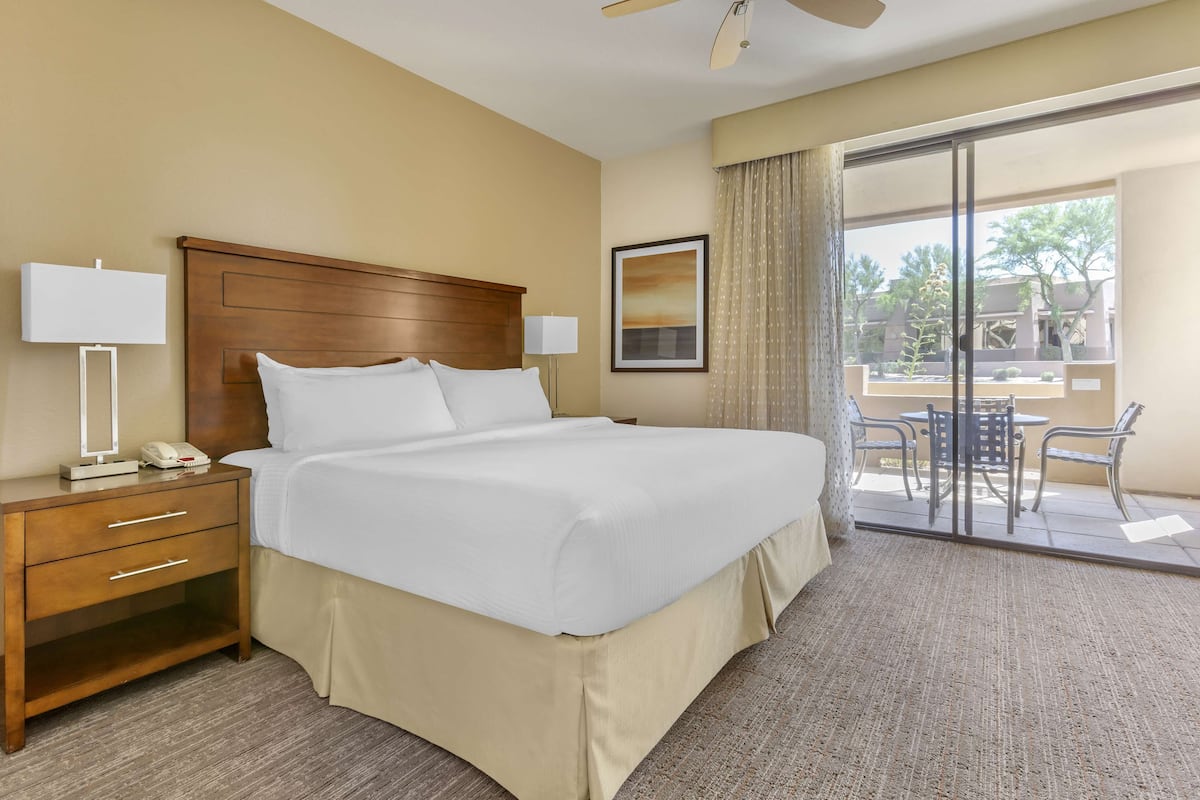 1 bedroom, in-room safe, desk, iron/ironing board