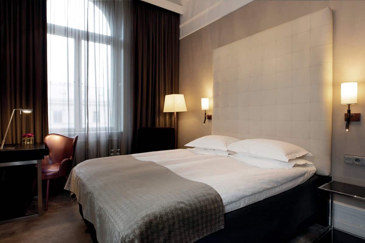 Standard Double Room (SDB)