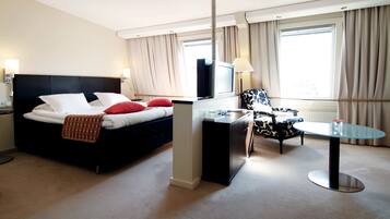 Deluxe-rum | 1 sovrum, sÀngtillbehör av högsta kvalitet och minibar