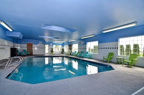 Indoor pool, pool loungers