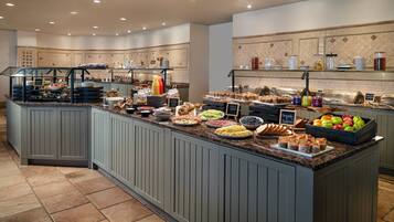 Daily cooked-to-order breakfast for a fee