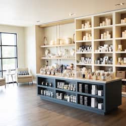 Couples treatment rooms, sauna, hot tub, steam room, body treatments