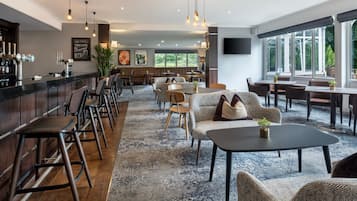 Bar (in der Unterkunft)