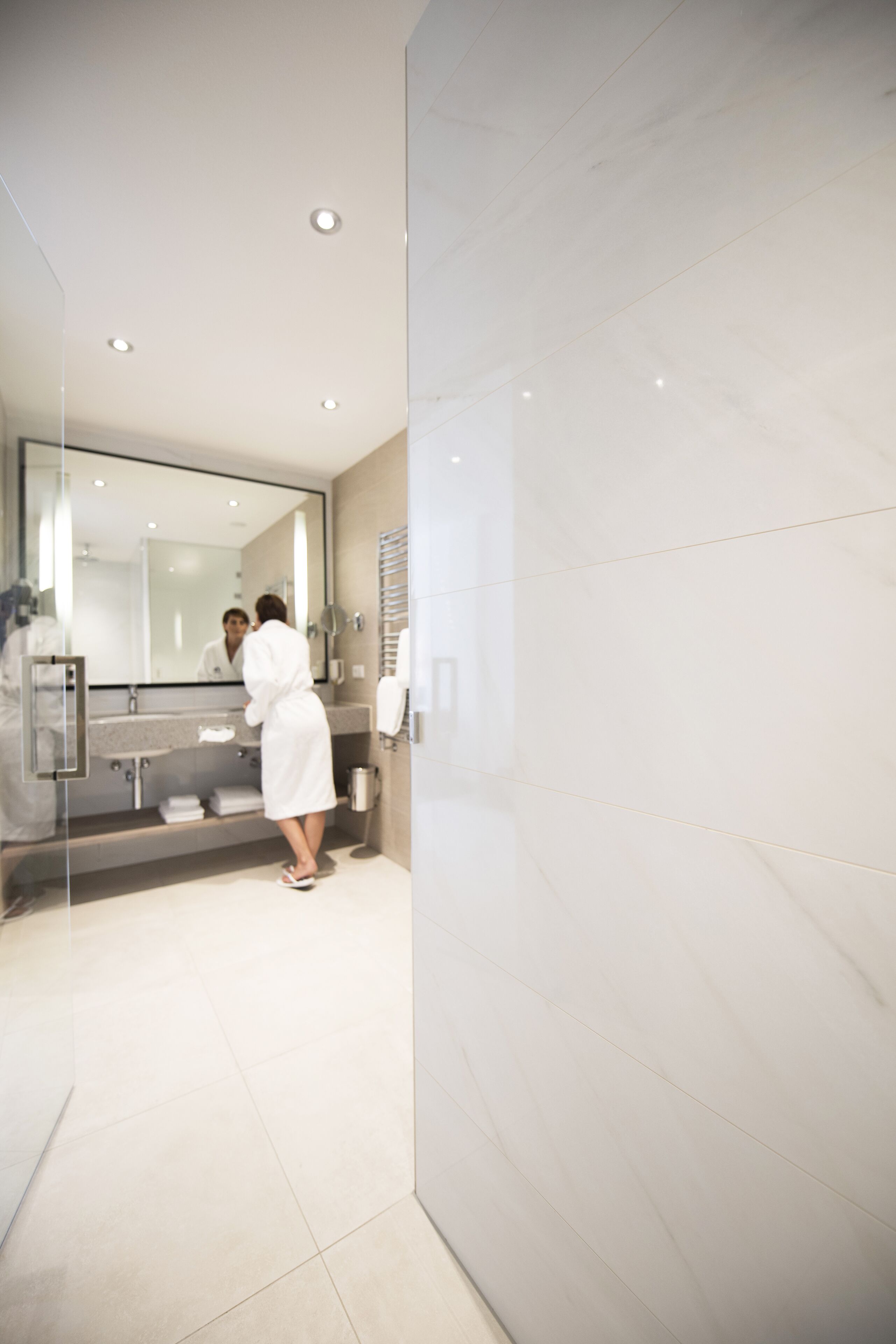 superior double room | bathroom | free toiletries, hair dryer, towels