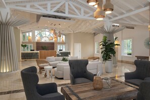 Interior - Wyndham Alltra Samana All-Inclusive Resort (Las Galeras)