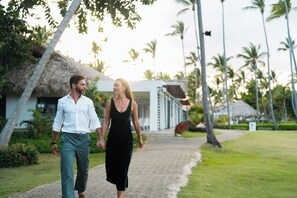 Property grounds - Wyndham Alltra Samana All-Inclusive Resort (Las Galeras)