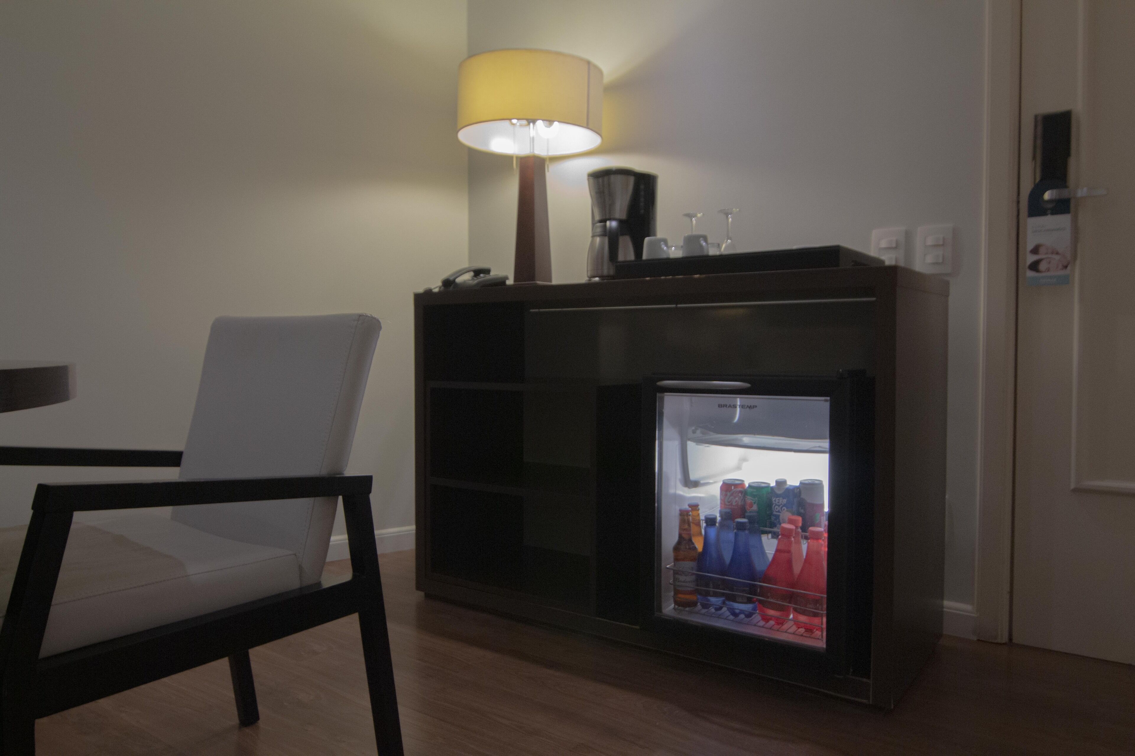 suite | minibar, in-room safe, desk, blackout curtains