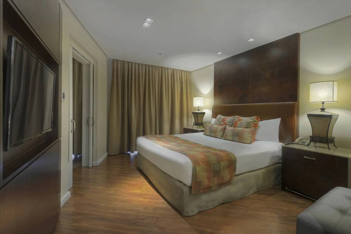 Minibar, in-room safe, desk, blackout curtains