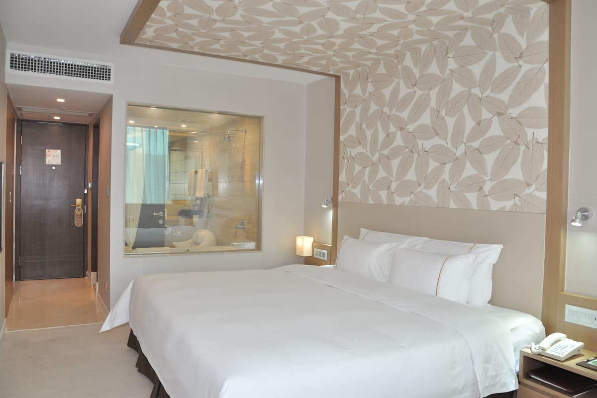 Executive Room, 1 Queen Bed