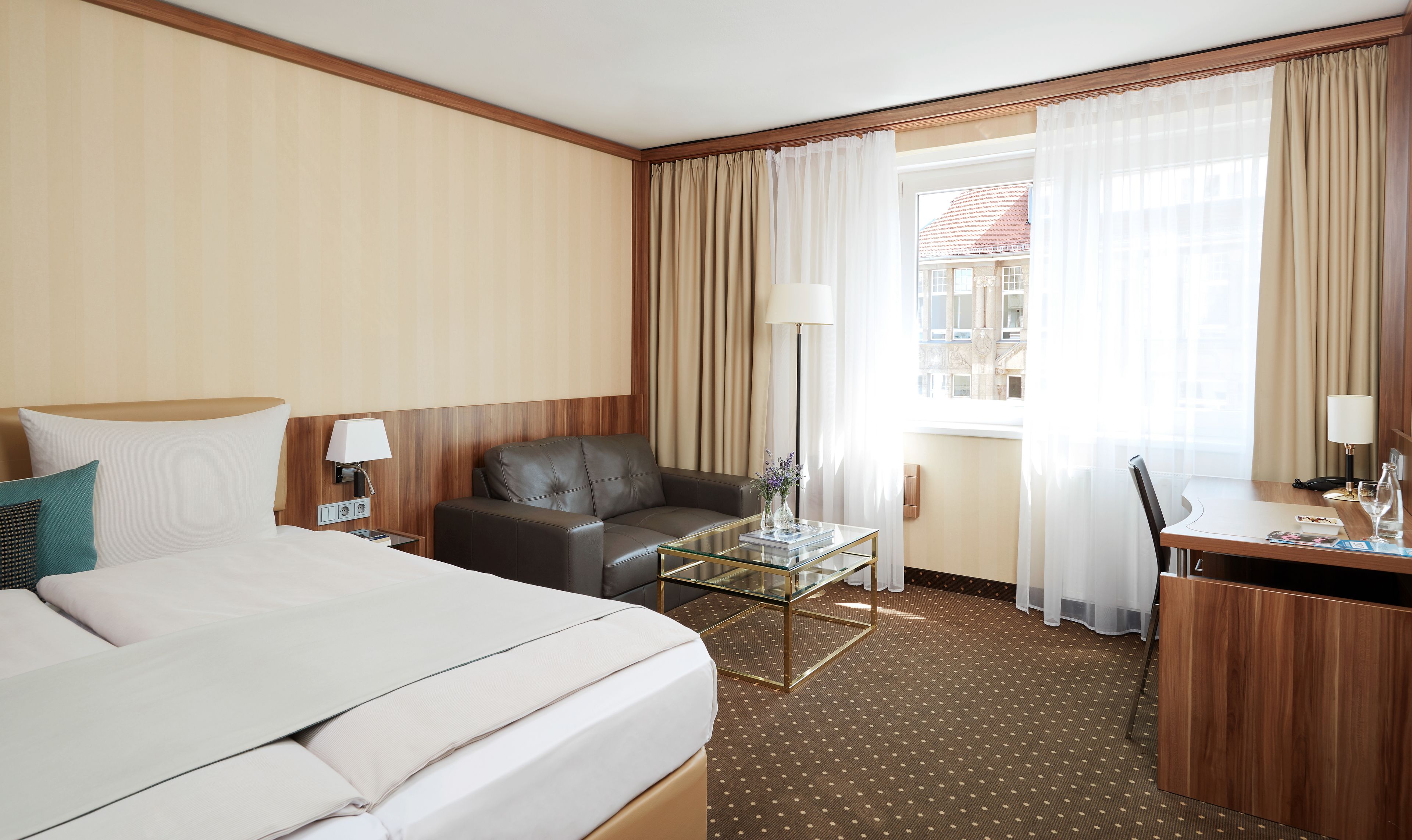 deluxe double room | premium bedding, free minibar, in-room safe, desk