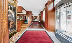 Interior entrance - Living Hotel Berlin Mitte (Berlin)