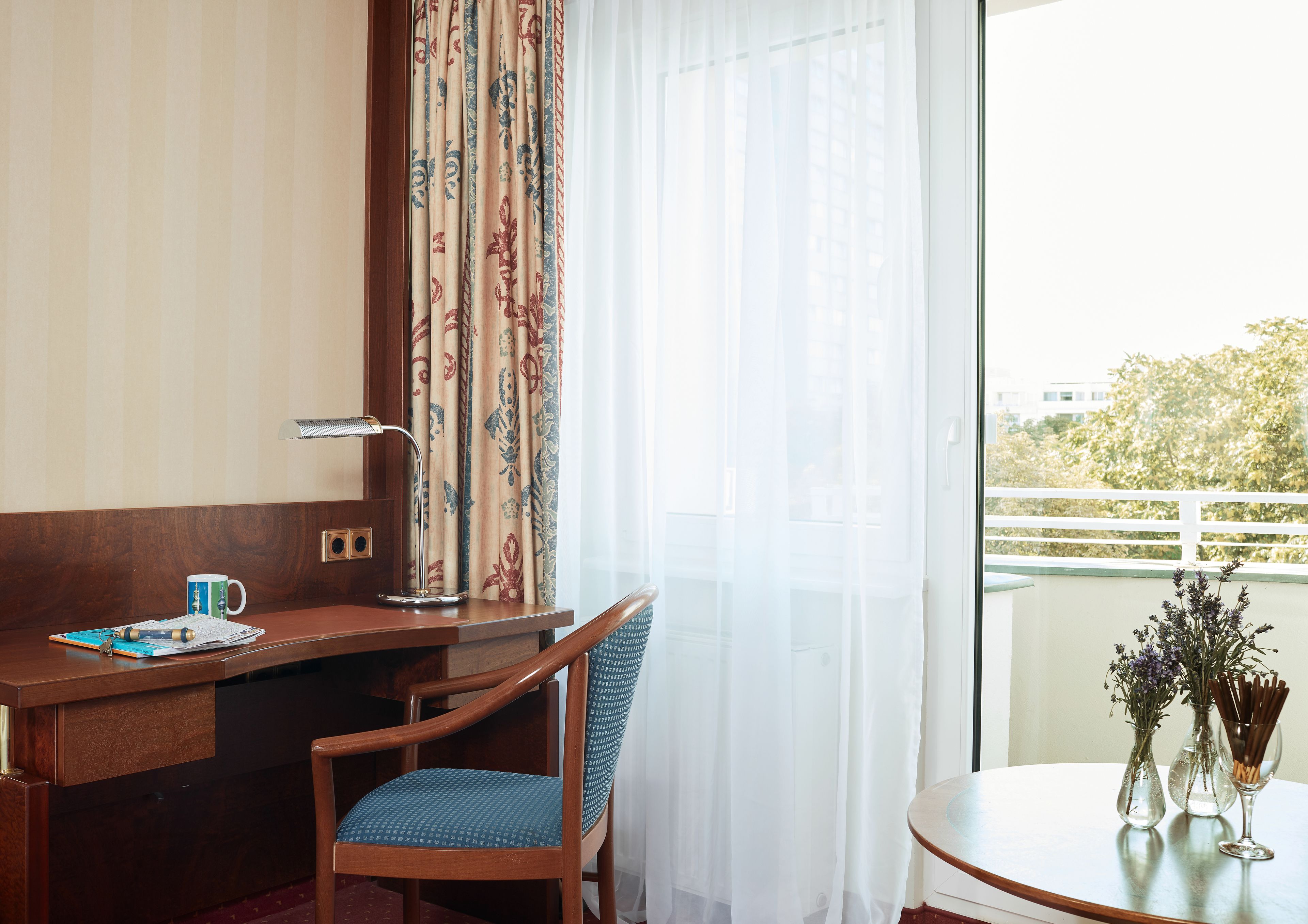 business double room | premium bedding, free minibar, in-room safe, desk