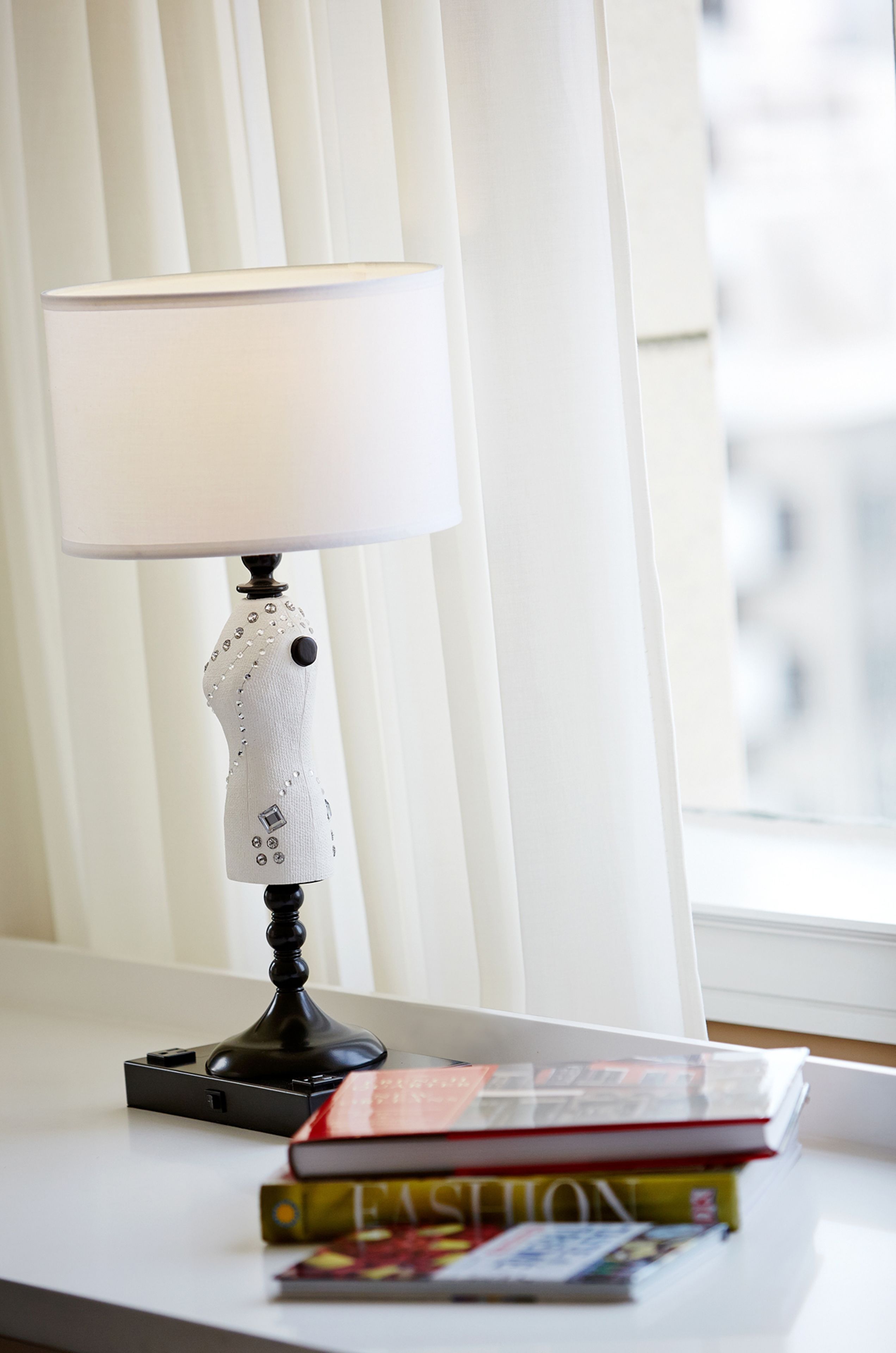 1 bedroom, premium bedding, in-room safe, desk