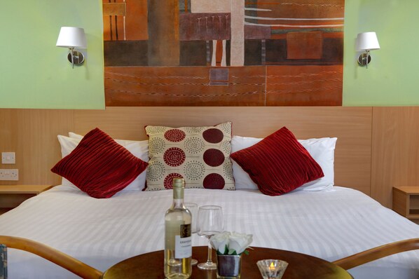 Junior Suite, 1 King Bed, Non Smoking