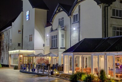 Best Western Stafford M6/J14 Tillington Hall Hotel