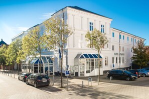 Front of property - Hotel Phønix Hjørring (Hjørring)