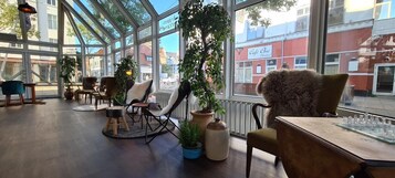 Smart TV 43 pulgadas con canales de televisión digitales, televisión