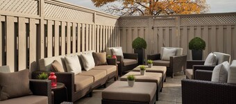 Courtyard by Marriott Toronto Airport