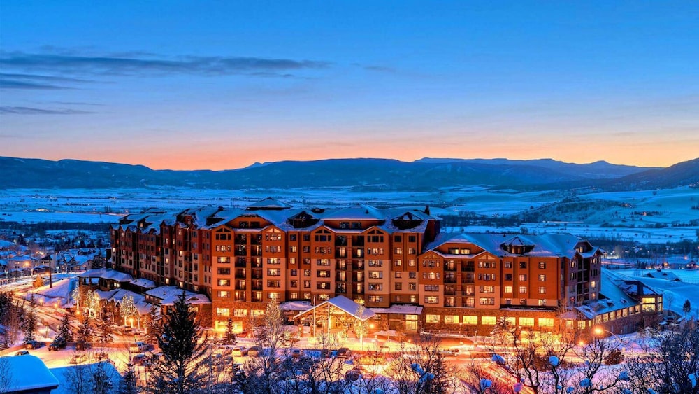 4 Star Hotels