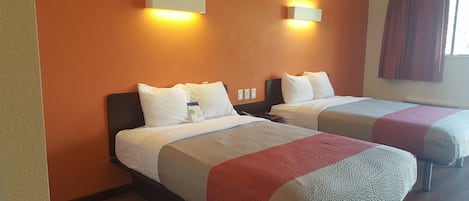 Allergikerbettwaren, individuell eingerichtet, Schreibtisch