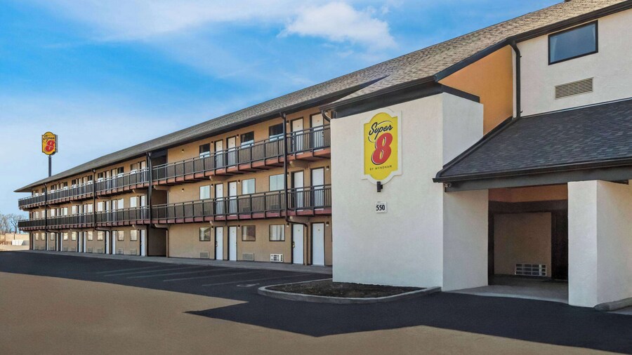 Super 8 by Wyndham Vandalia/Dayton International Airport