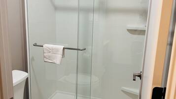 Standard Room, 2 Queen Beds, Non Smoking | Bathroom | Towels