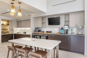 Breakfast served  - Hilton Garden Inn Atlanta NE/Gwinnett Sugarloaf (Duluth)