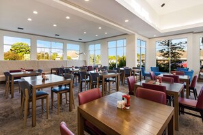 Daily cooked-to-order breakfast for a fee