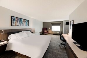 Standardrum - 1 kingsize-sÀng | Skrivbord, arbetsyta för laptop och mörklÀggningsgardiner