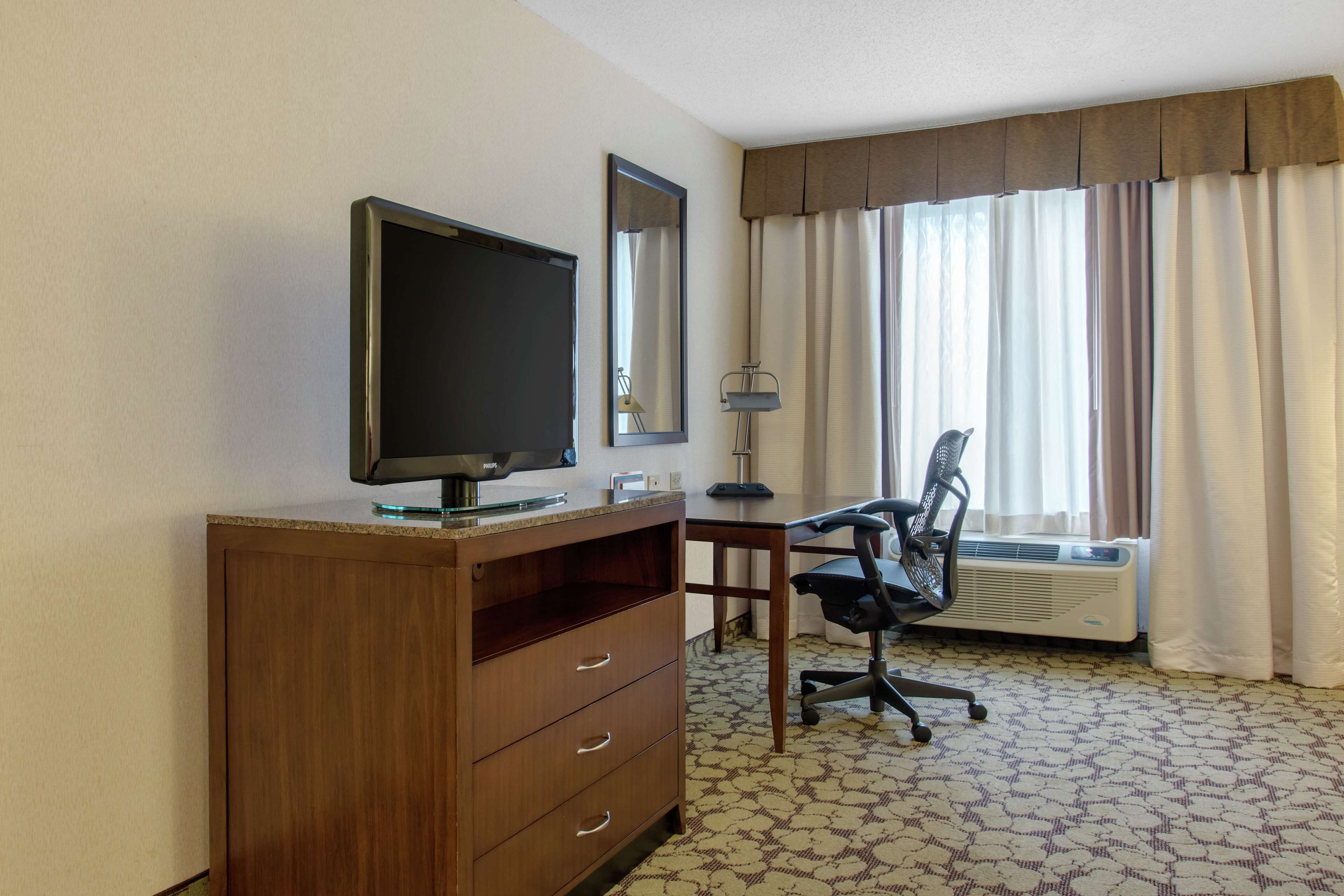 one king bed accessible | in-room safe, desk, laptop workspace, iron/ironing board