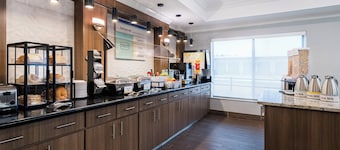 Garner Hotel Longview South by IHG