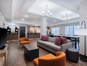 Free daily buffet breakfast  - Garner Hotel Longview South by IHG (Longview)