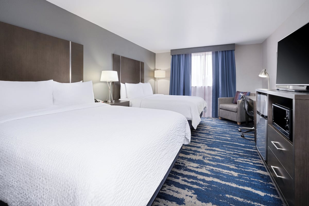 Egyptian cotton sheets, premium bedding, down comforters