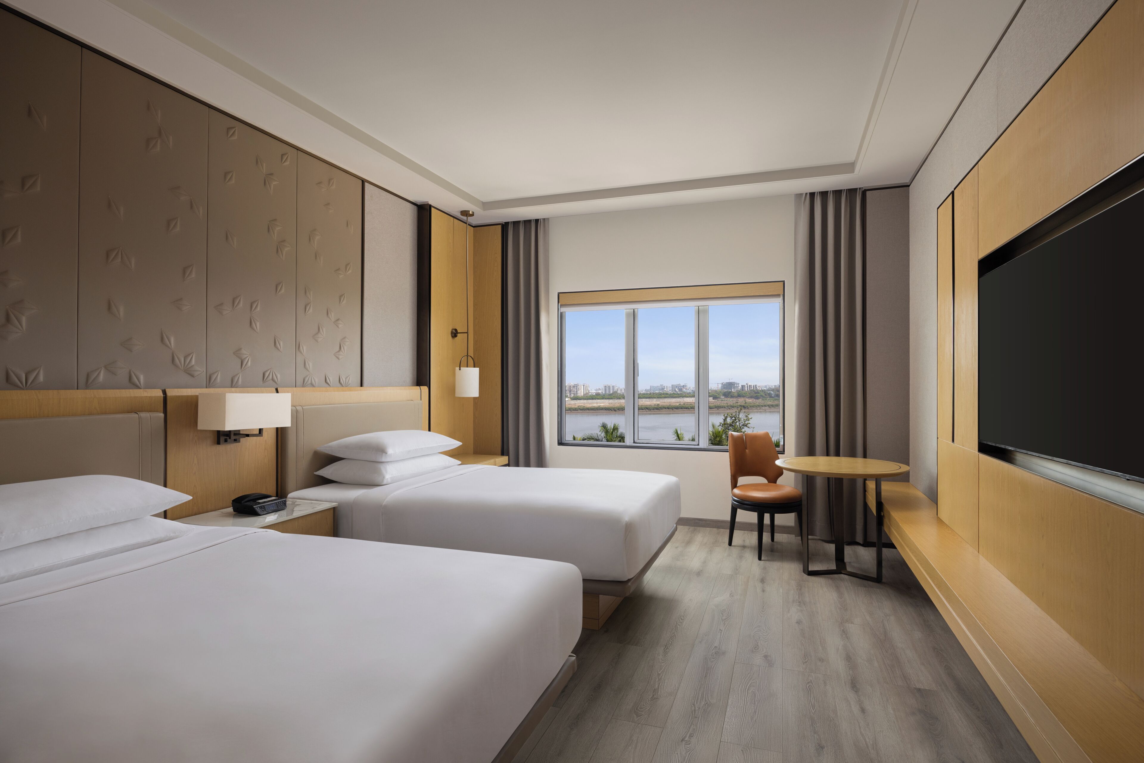 Foto - Surat Marriott Hotel