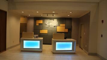Check-in/check-out kiosk