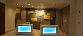 Holiday Inn Express Hotel & Suites Greenville by IHG