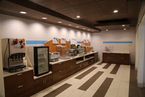 Free daily buffet breakfast
