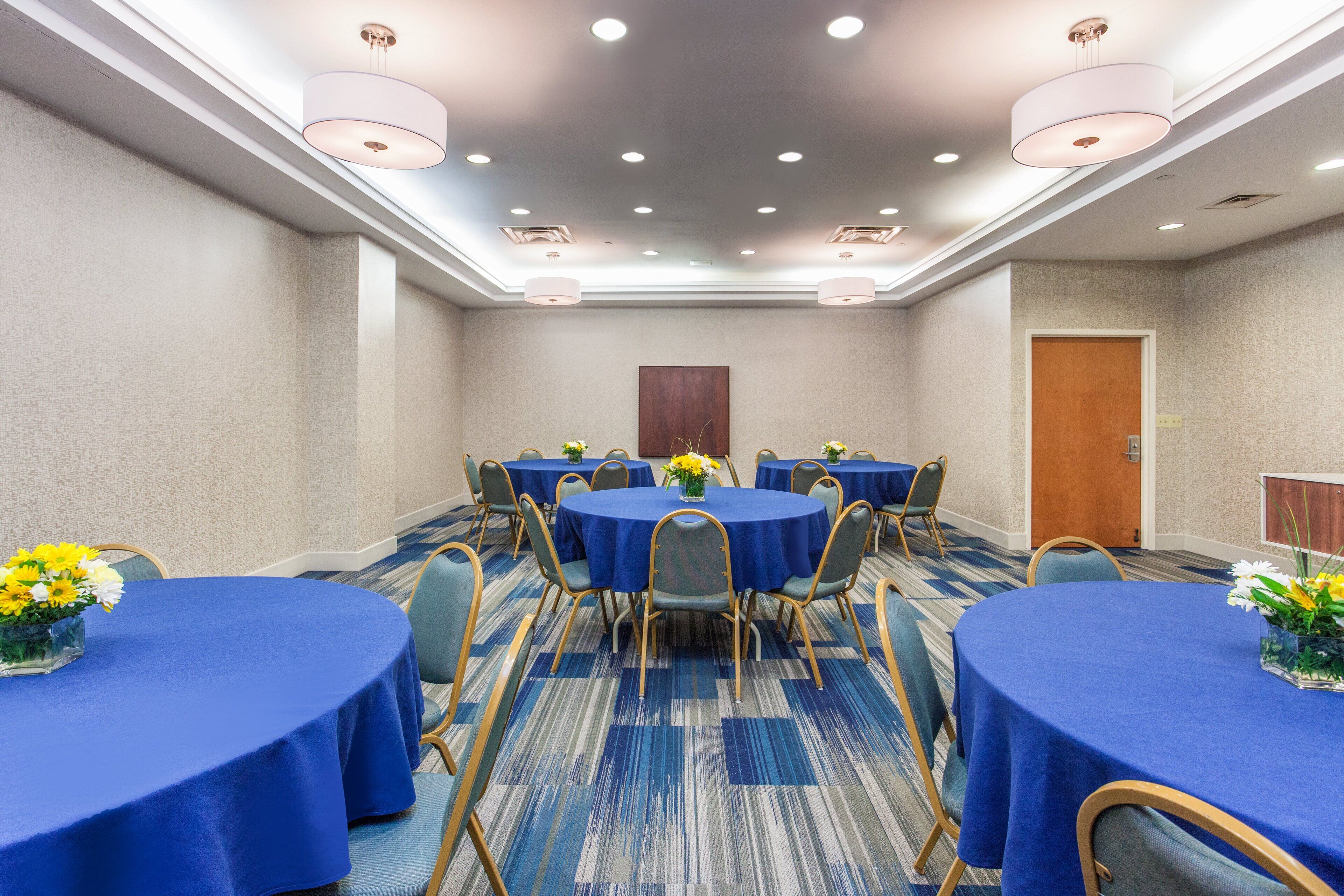 Foto -  Holiday Inn Express Hauppauge-Long Island
