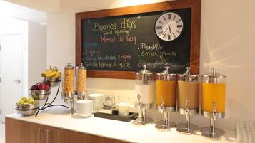 Free daily continental breakfast
