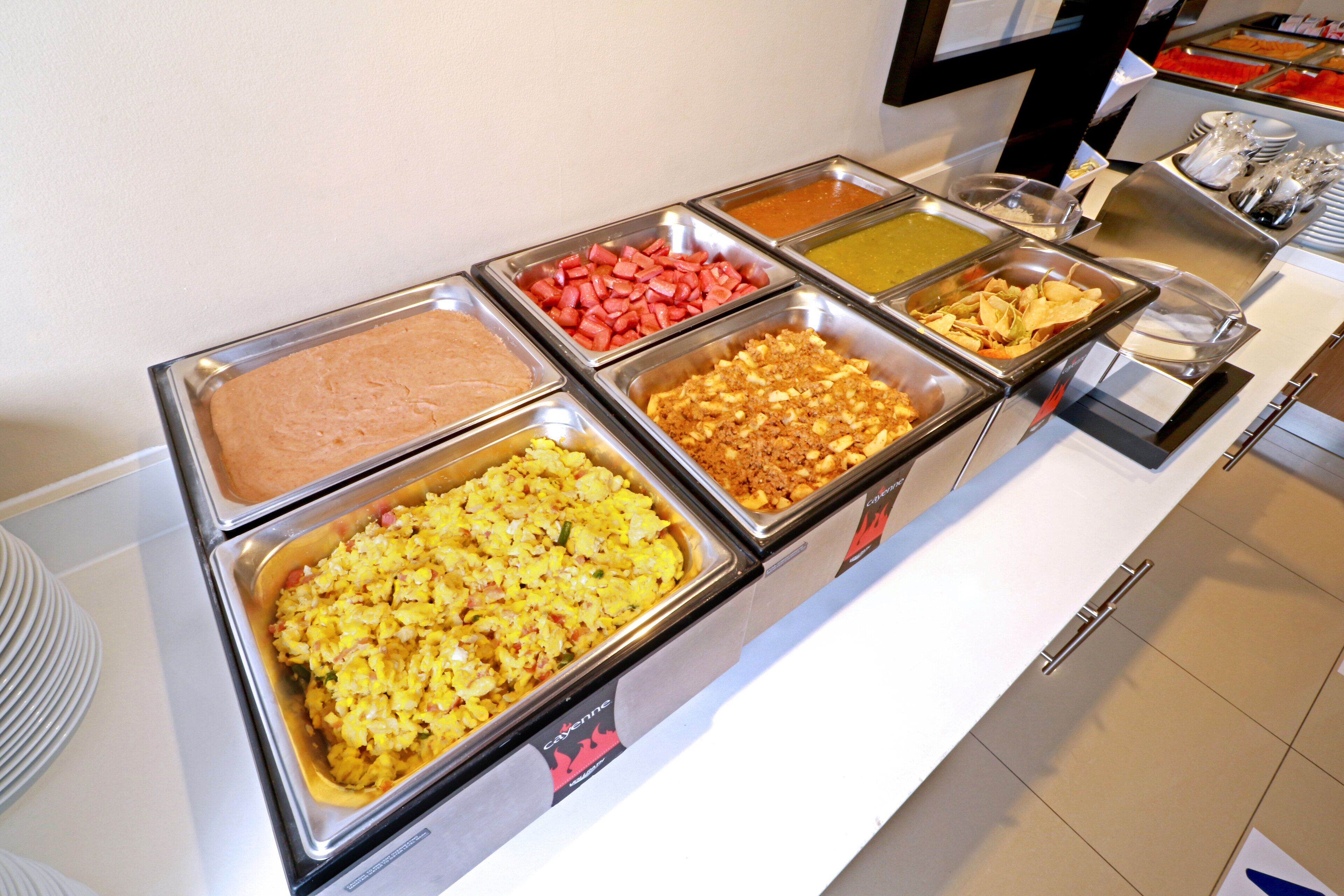 free daily continental breakfast