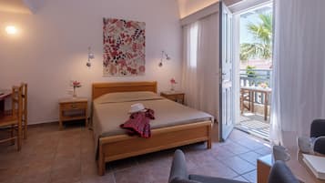 Standard Room | Premium bedding, in-room safe, desk, iron/ironing board (on request)