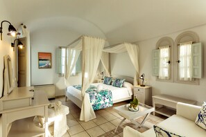 Villa, Private Pool | Minibar, in-room safe, rollaway beds, free WiFi