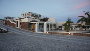 Exterior - Pantheon Villas (Santorini)
