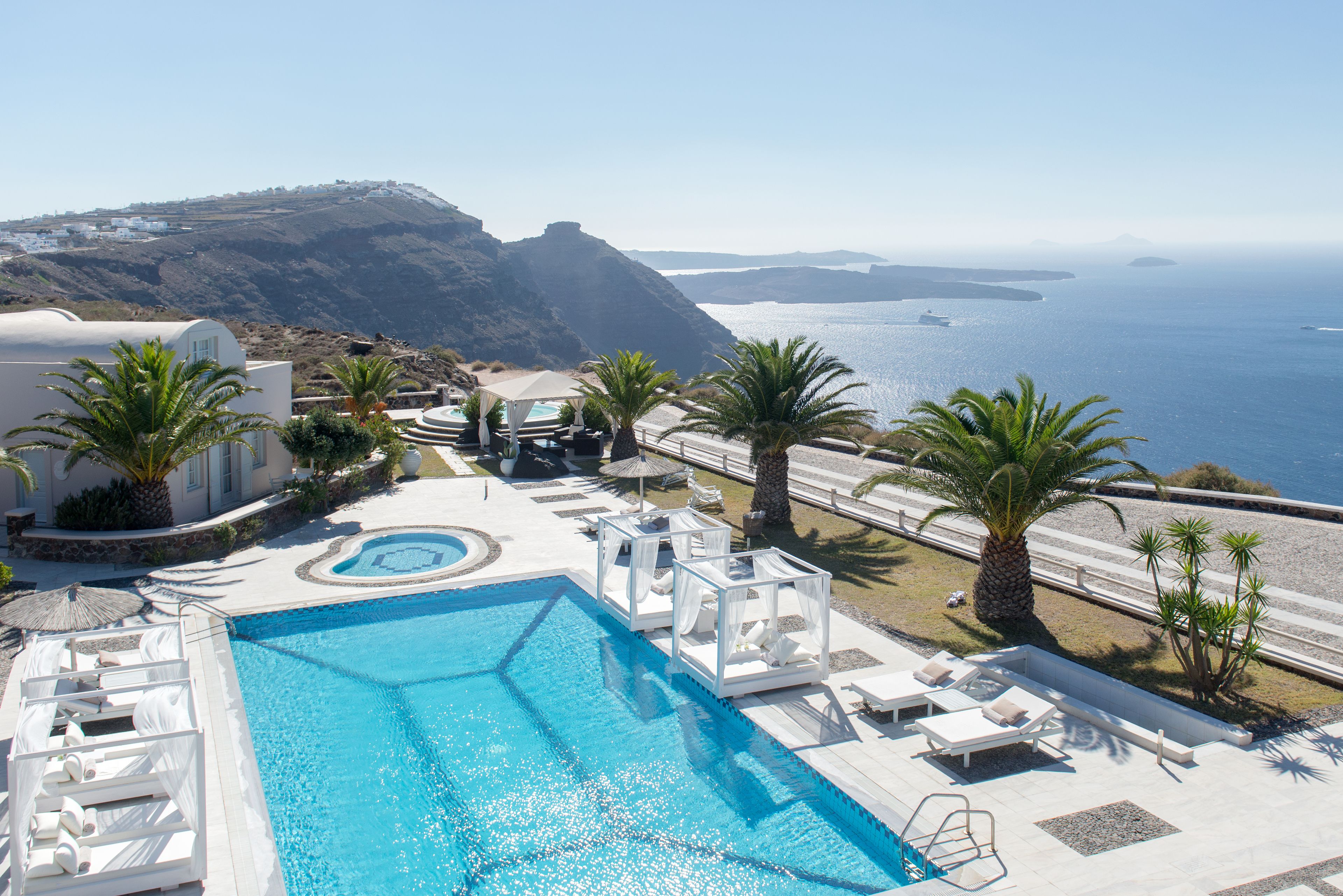 2 outdoor pools, pool umbrellas, sun loungers