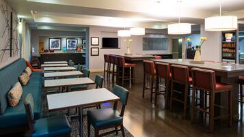 매일 뷔페 무료 아침 식사 포함