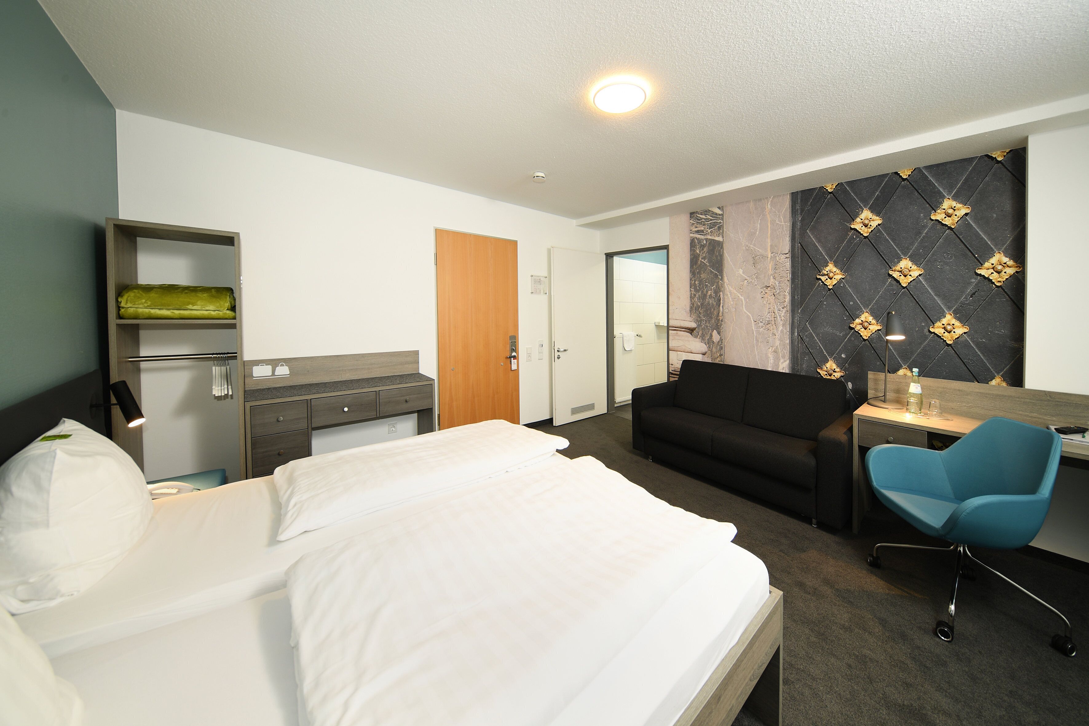 desk, soundproofing, iron/ironing board, free wifi