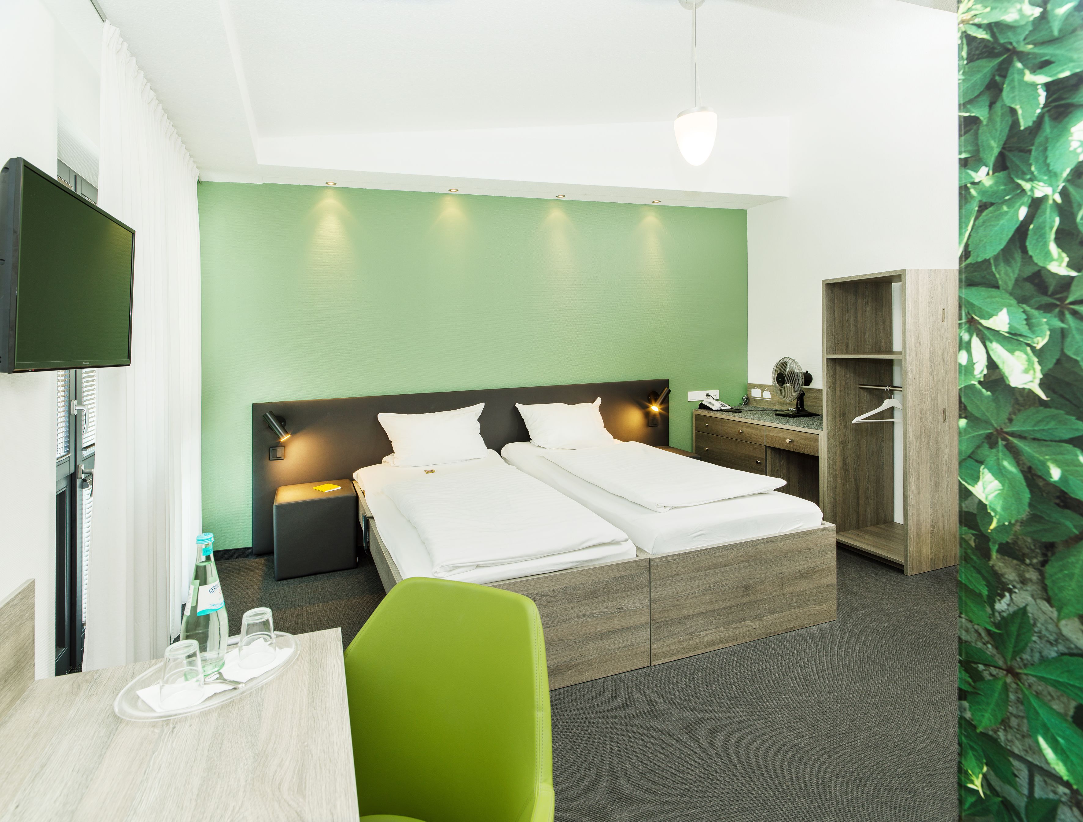 double room | desk, soundproofing, iron/ironing board, free wifi