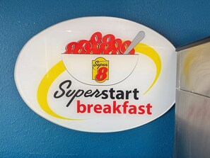 Desayuno continental incluido todos los días